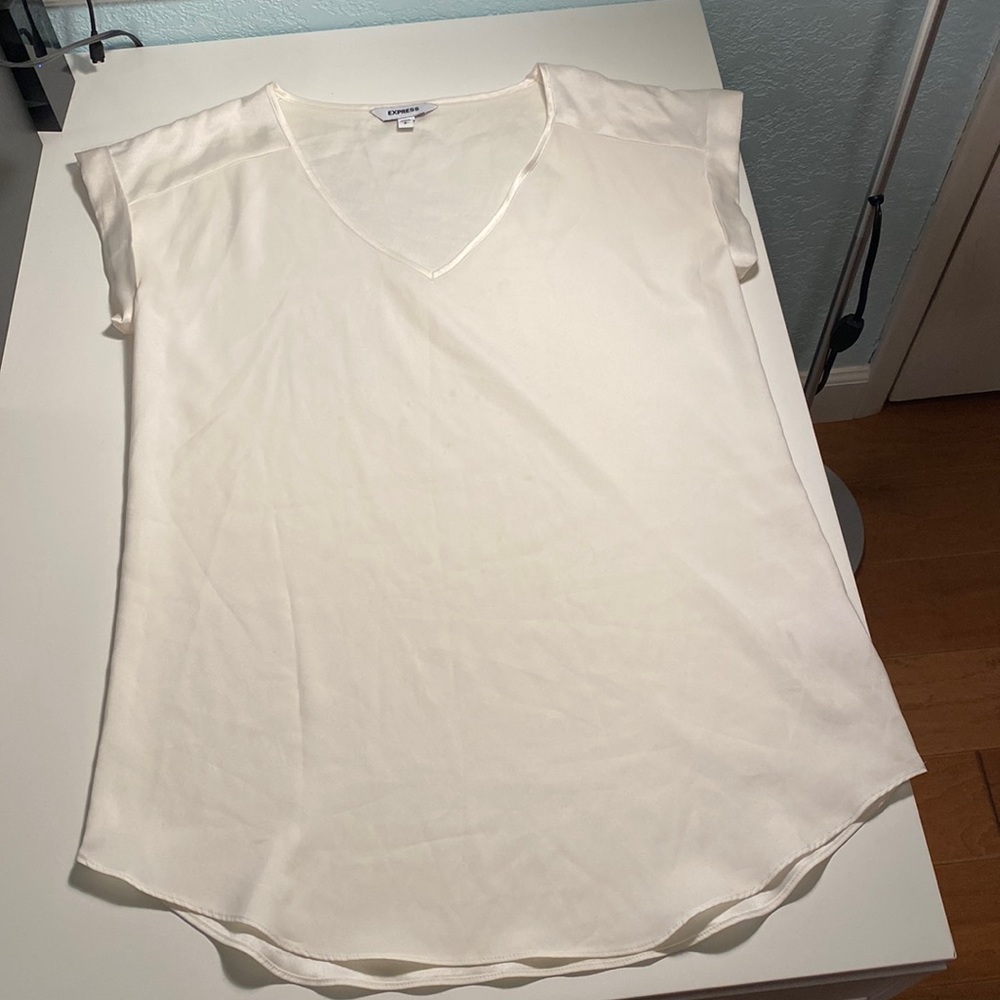 Express v neck top